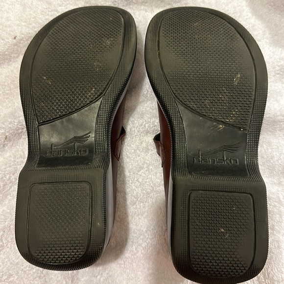 DANSKO MaryJane style shoes.  Burgundy. Sz EU 39/ US Approx Sz 9. - Picture 6 of 8